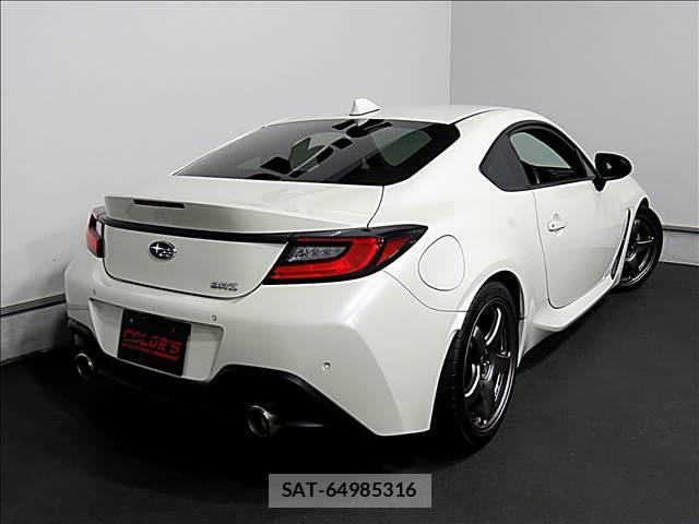 Subaru BRZ 2021-11 8281236-2