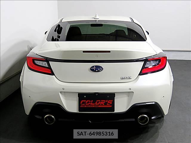 Subaru BRZ 2021-11 8281236-5
