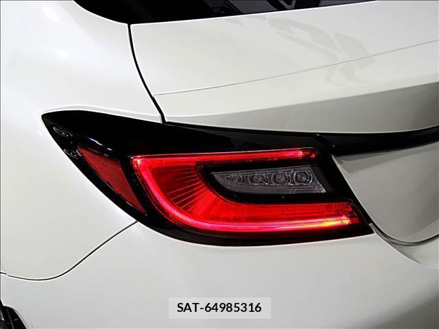 Subaru BRZ 2021-11 8281236-9