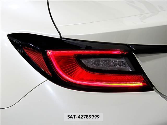 Subaru BRZ 2021-09 8281237-9