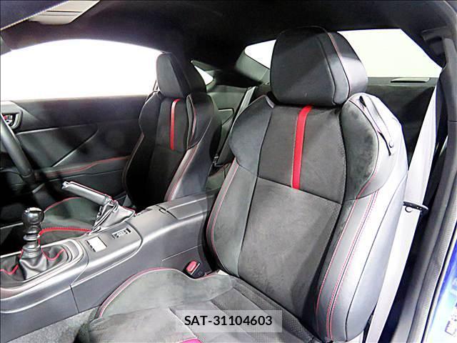 Subaru BRZ 2022-12 8281238-13