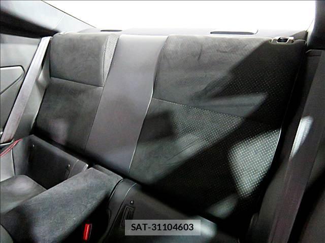 Subaru BRZ 2022-12 8281238-14