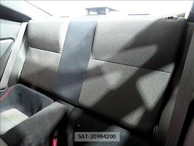 Subaru BRZ 2012-07 8281239-14