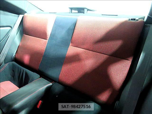 Subaru BRZ 2017-06 8281244-14