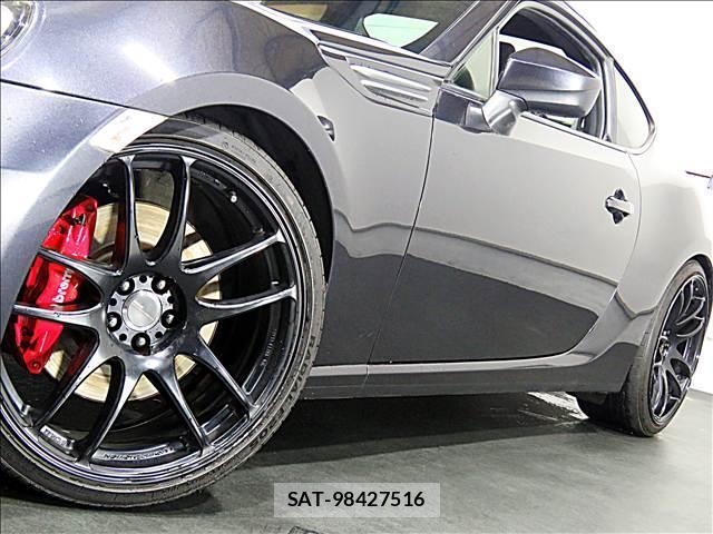 Subaru BRZ 2017-06 8281244-16