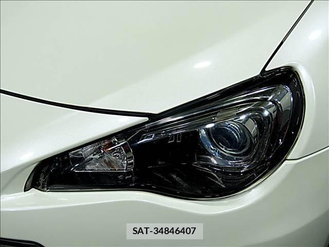 Subaru BRZ 2015-04 8281246-8