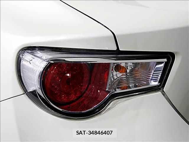 Subaru BRZ 2015-04 8281246-9