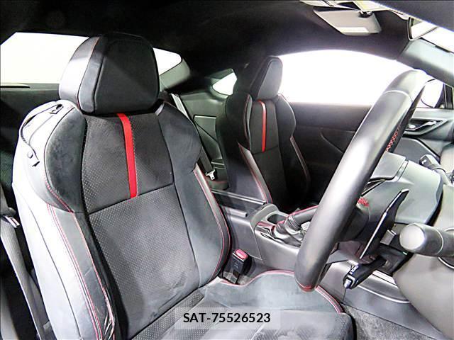 Subaru BRZ 2021-10 8281248-11