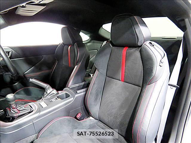 Subaru BRZ 2021-10 8281248-13