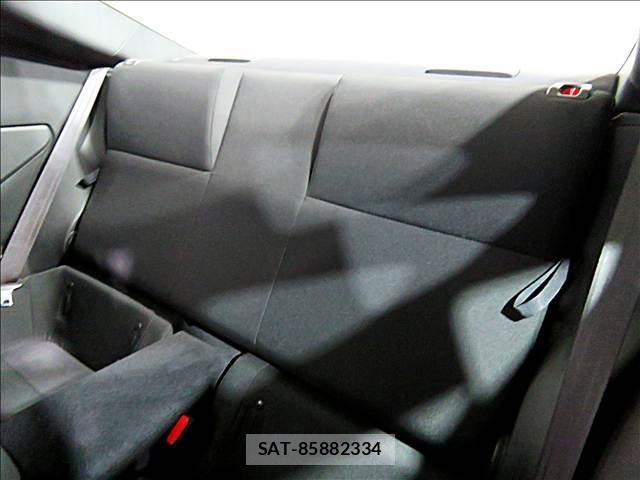 Subaru BRZ 2021-12 8281260-14