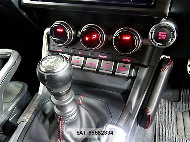Subaru BRZ 2021-12 8281260-17