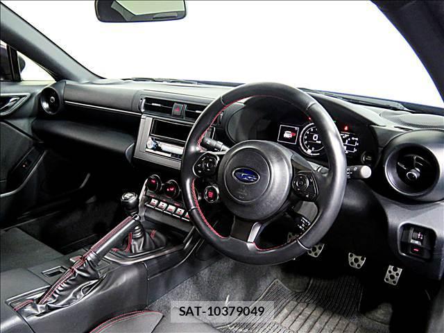 Subaru BRZ 2022-04 8281262-10