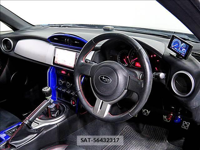 Subaru BRZ 2013-03 8281264-10