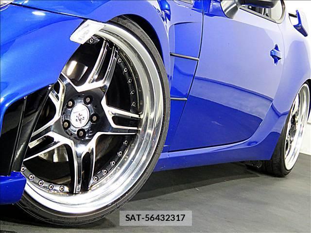 Subaru BRZ 2013-03 8281264-16