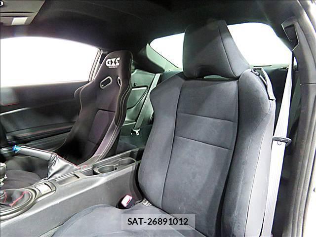 Subaru BRZ 2012-04 8281267-15