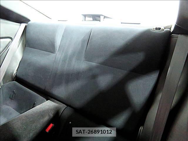 Subaru BRZ 2012-04 8281267-16