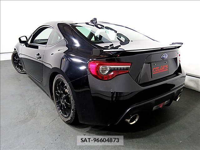 Subaru BRZ 2019-10 8281268-3