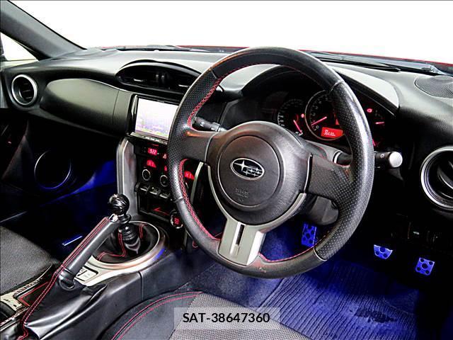 Subaru BRZ 2013-06 8281271-10