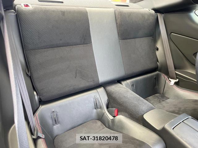 Subaru BRZ 2021-12 8282525-9