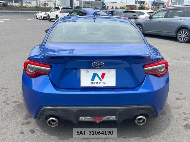 Subaru BRZ 2017-03 8282526-16