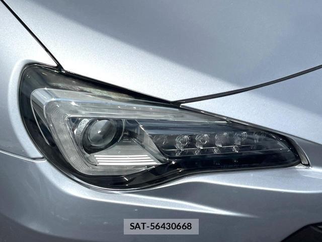 Subaru BRZ 2018-06 8282818-11