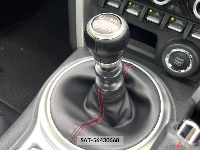 Subaru BRZ 2018-06 8282818-3