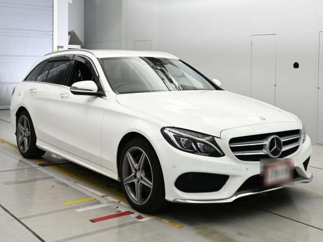 Mercedes Benz C-CLASS 2015-08 8278921-10