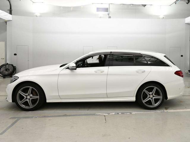 Mercedes Benz C-CLASS 2015-08 8278921-11