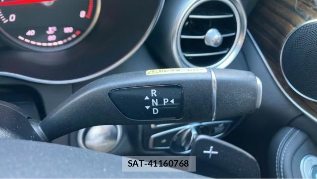 Mercedes Benz C-CLASS 2017-03 8281152-14