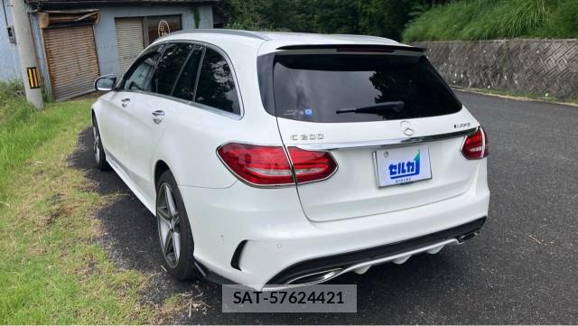 Mercedes Benz C-CLASS 2016-06 8281726-13