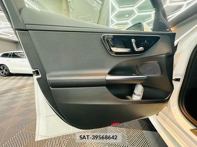 Mercedes Benz C-CLASS 2023-04 8284726-12