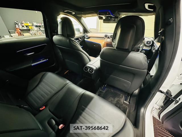Mercedes Benz C-CLASS 2023-04 8284726-5
