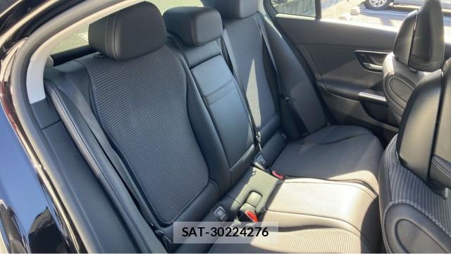 Mercedes Benz C-CLASS 2022-08 8280520-6