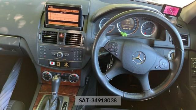 Mercedes Benz C-CLASS 2009-01 8280984-16