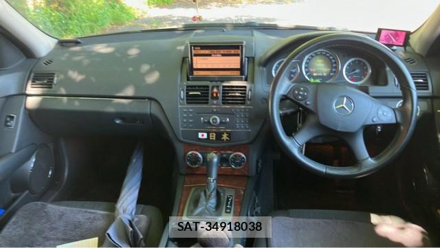 Mercedes Benz C-CLASS 2009-01 8280984-2