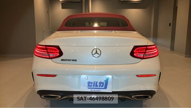 Mercedes Benz C-CLASS 2019-01 8281310-1