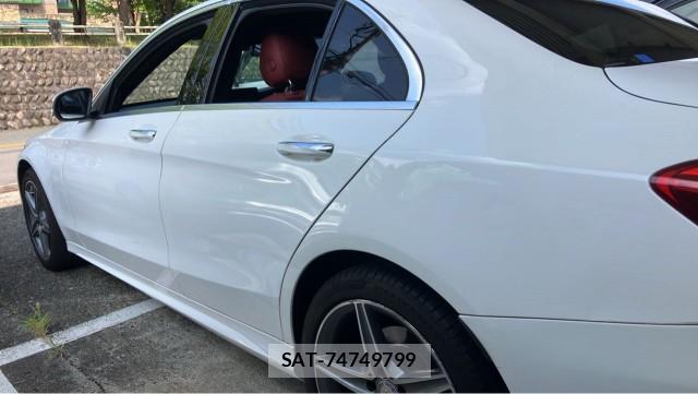 Mercedes Benz C-CLASS 2017-01 8282150-10