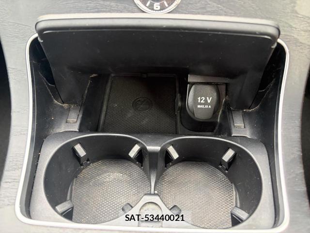 Mercedes Benz C-CLASS 2015-12 8284064-4
