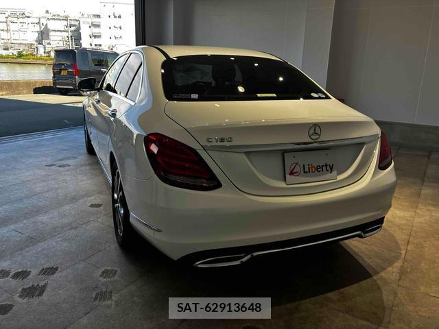 Mercedes Benz C-CLASS 2015-03 8285147-11