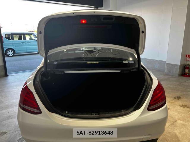 Mercedes Benz C-CLASS 2015-03 8285147-14