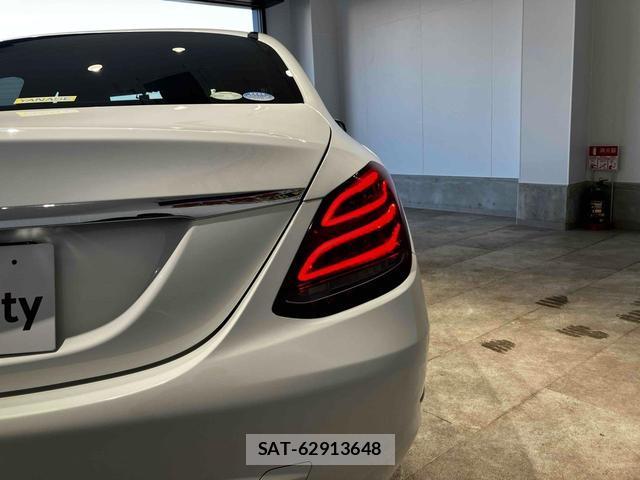 Mercedes Benz C-CLASS 2015-03 8285147-17