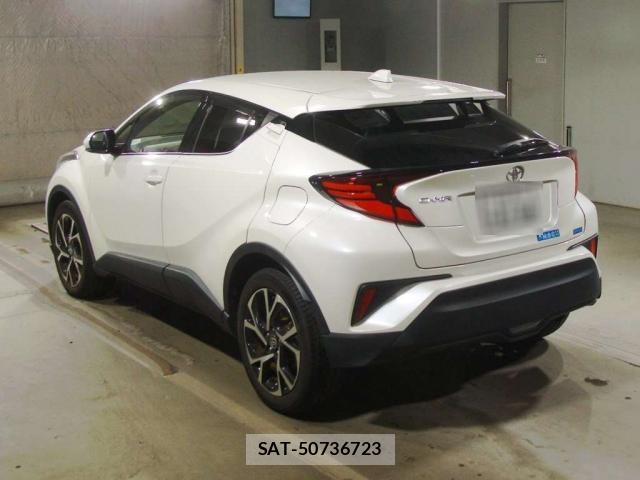 Toyota C-HR 2021-03 8276984-7
