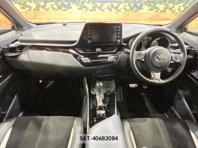 Toyota C-HR 2021-08 8277223-1