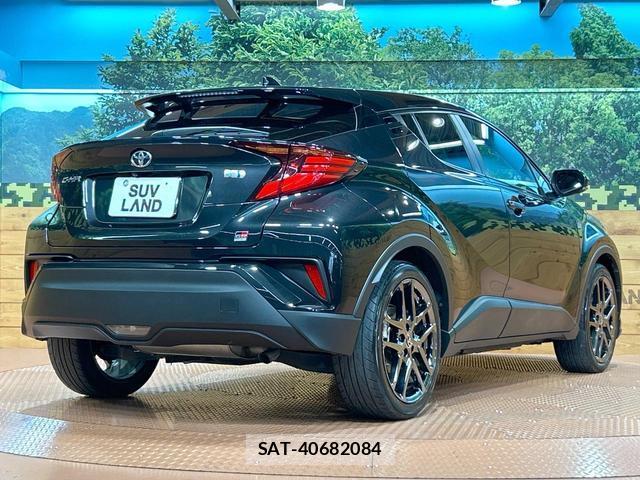 Toyota C-HR 2021-08 8277223-16