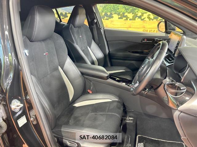 Toyota C-HR 2021-08 8277223-7