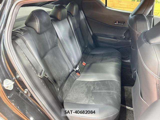 Toyota C-HR 2021-08 8277223-8