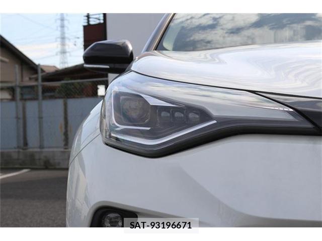 Toyota C-HR 2019-12 8278093-11