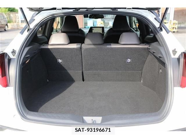 Toyota C-HR 2019-12 8278093-18