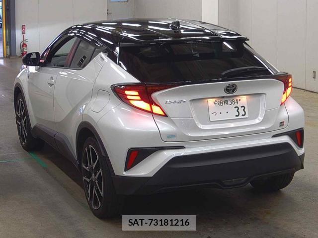 Toyota C-HR 2023-01 8278222-4
