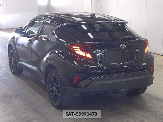 Toyota C-HR 2023-07 8278224-1